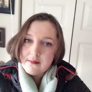 Meet your Posher, Kiya